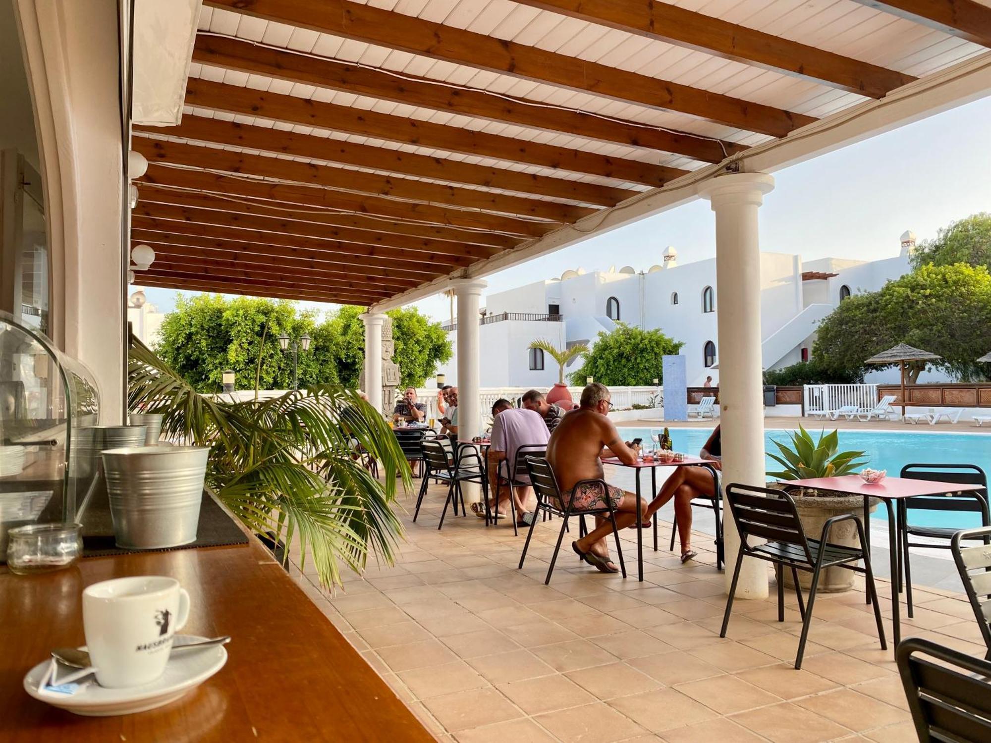 Enigma Appartement Costa Teguise Buitenkant foto